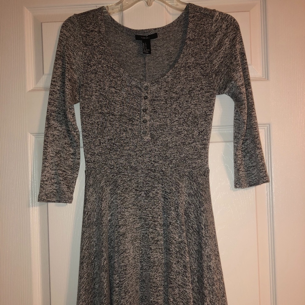 Forever 21 Quarter Sleeve Gray Button Down Dress, size small